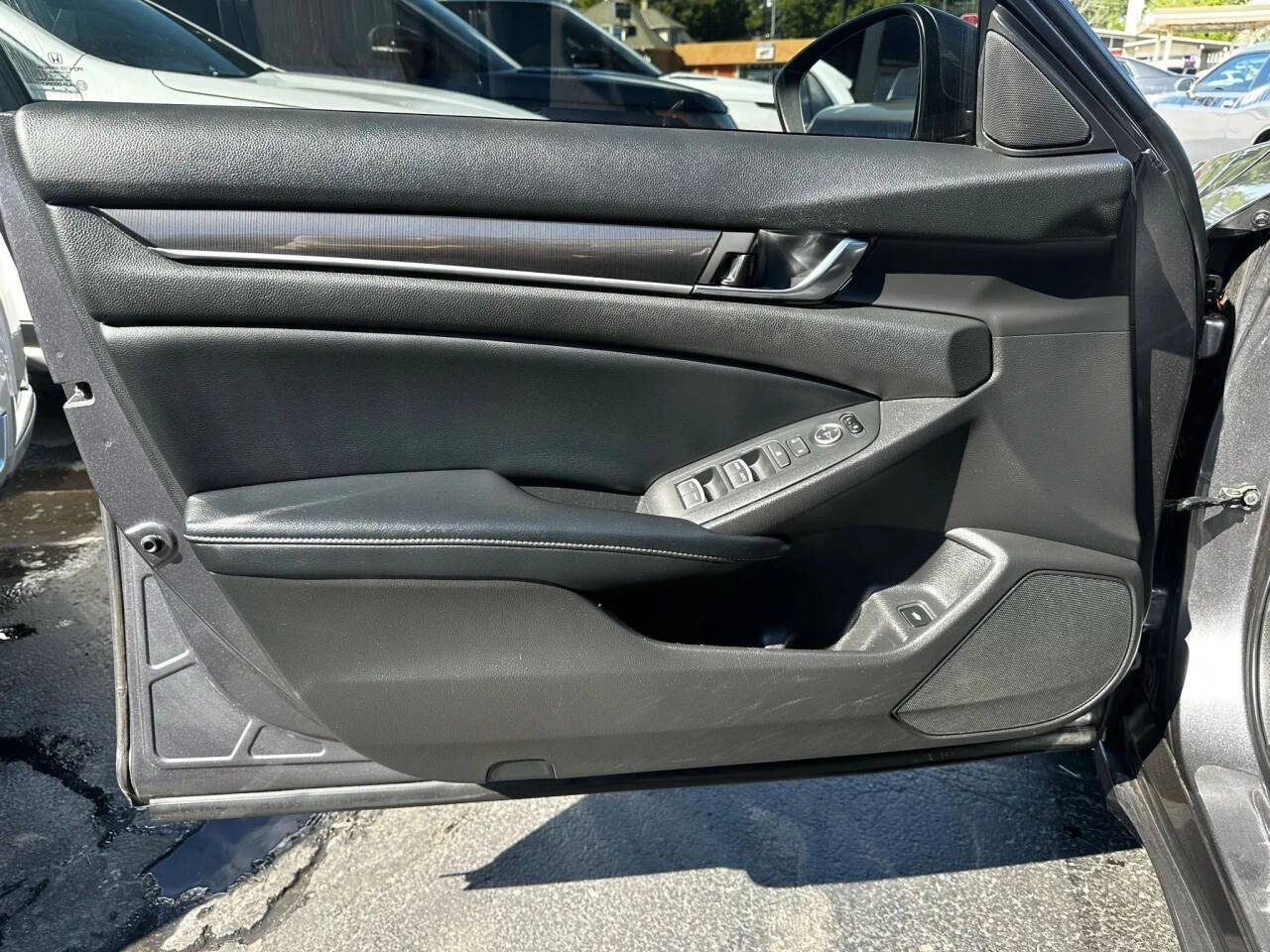 2018 Honda Accord Sport 1.5T Image 12 of 15