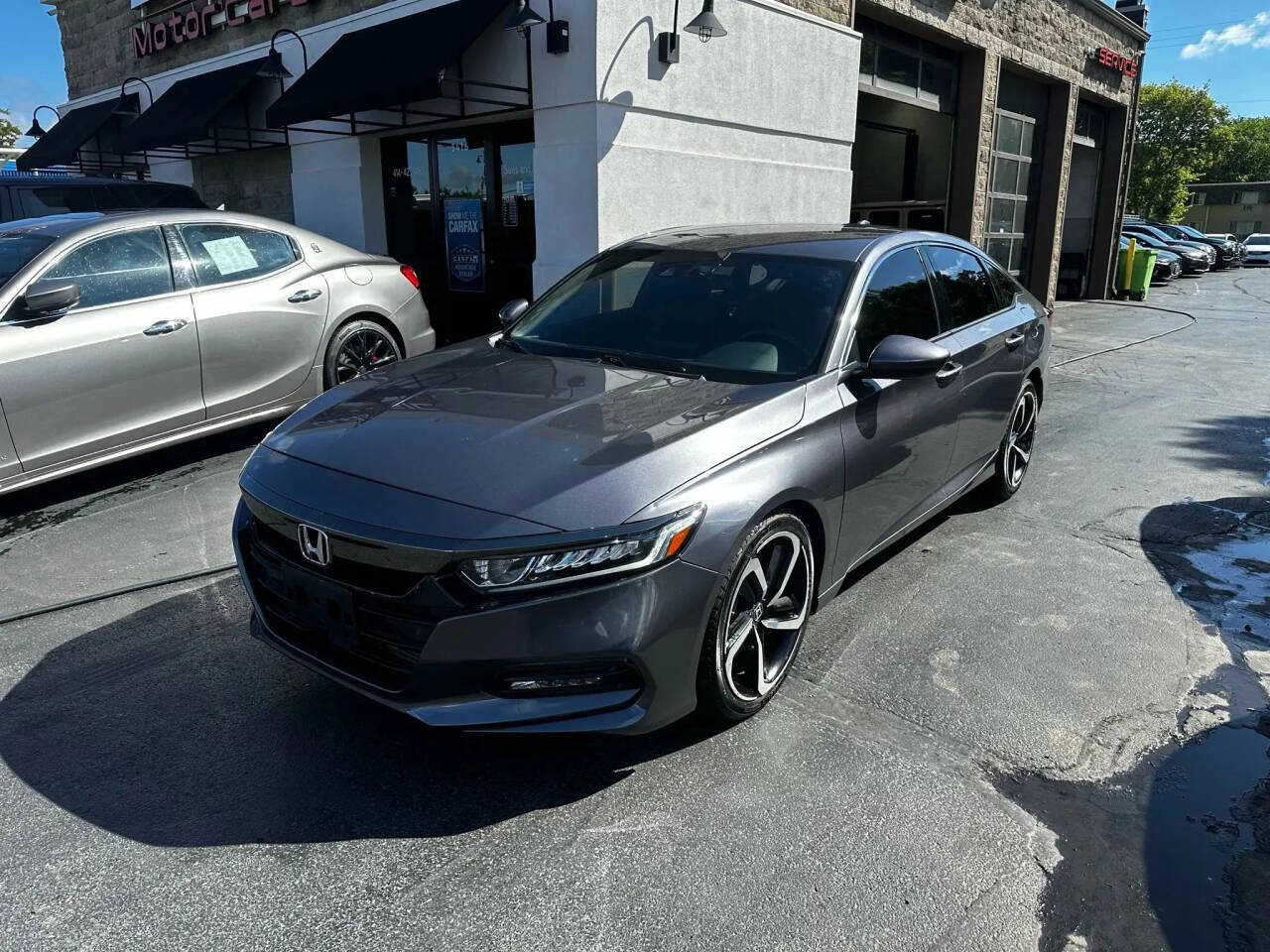 2018 Honda Accord Sport 1.5T Image 1 of 15