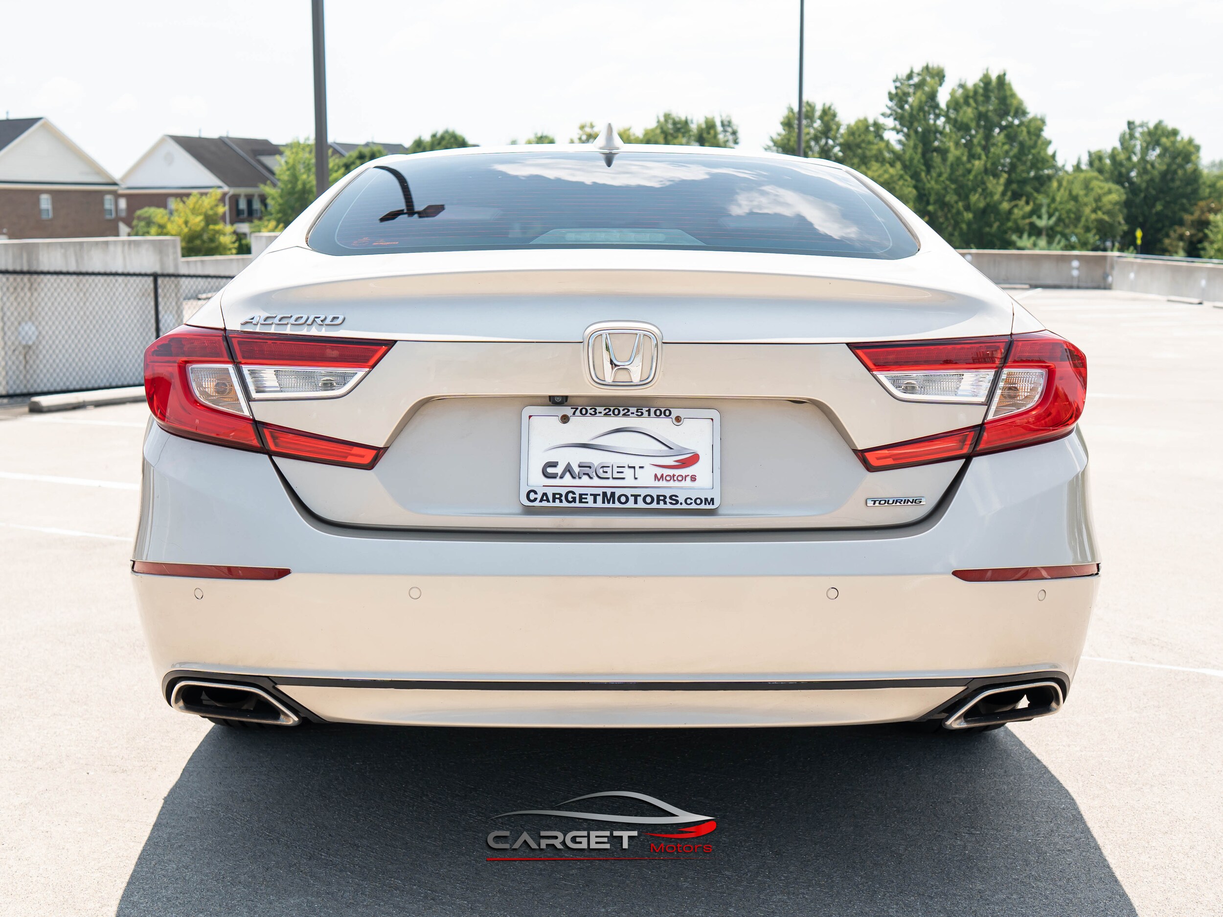 2018 Honda Accord Touring 1.5T Image 6 of 54