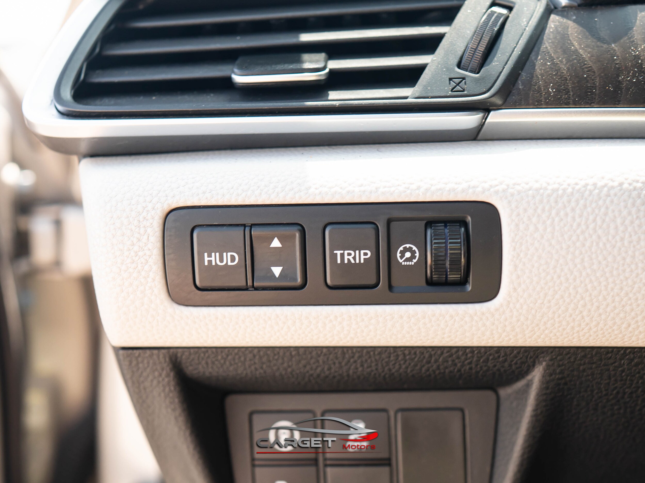 2018 Honda Accord Touring 1.5T Image 30 of 54