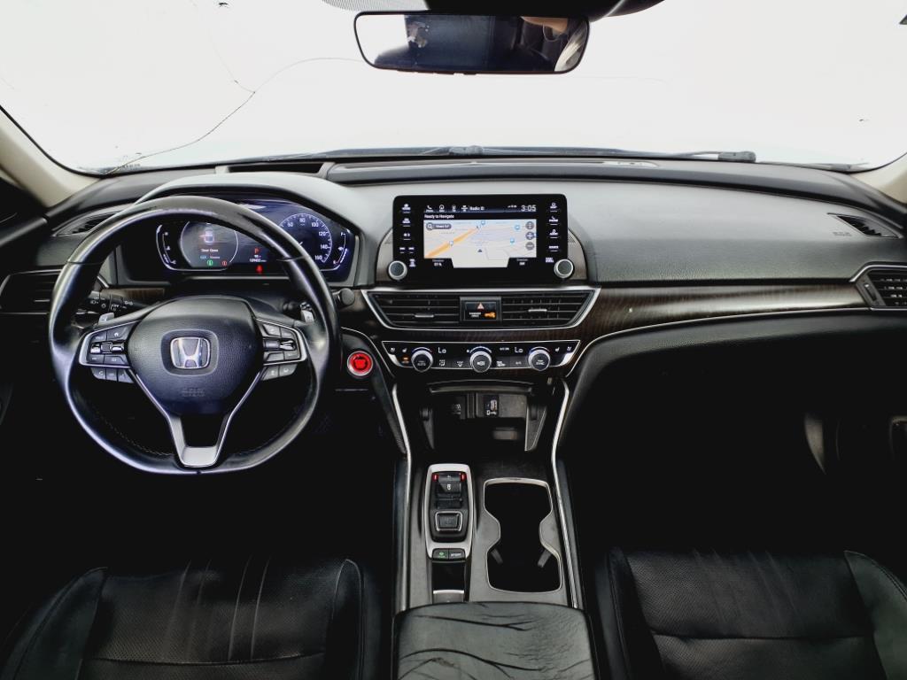 Vehicle image 11 of 25