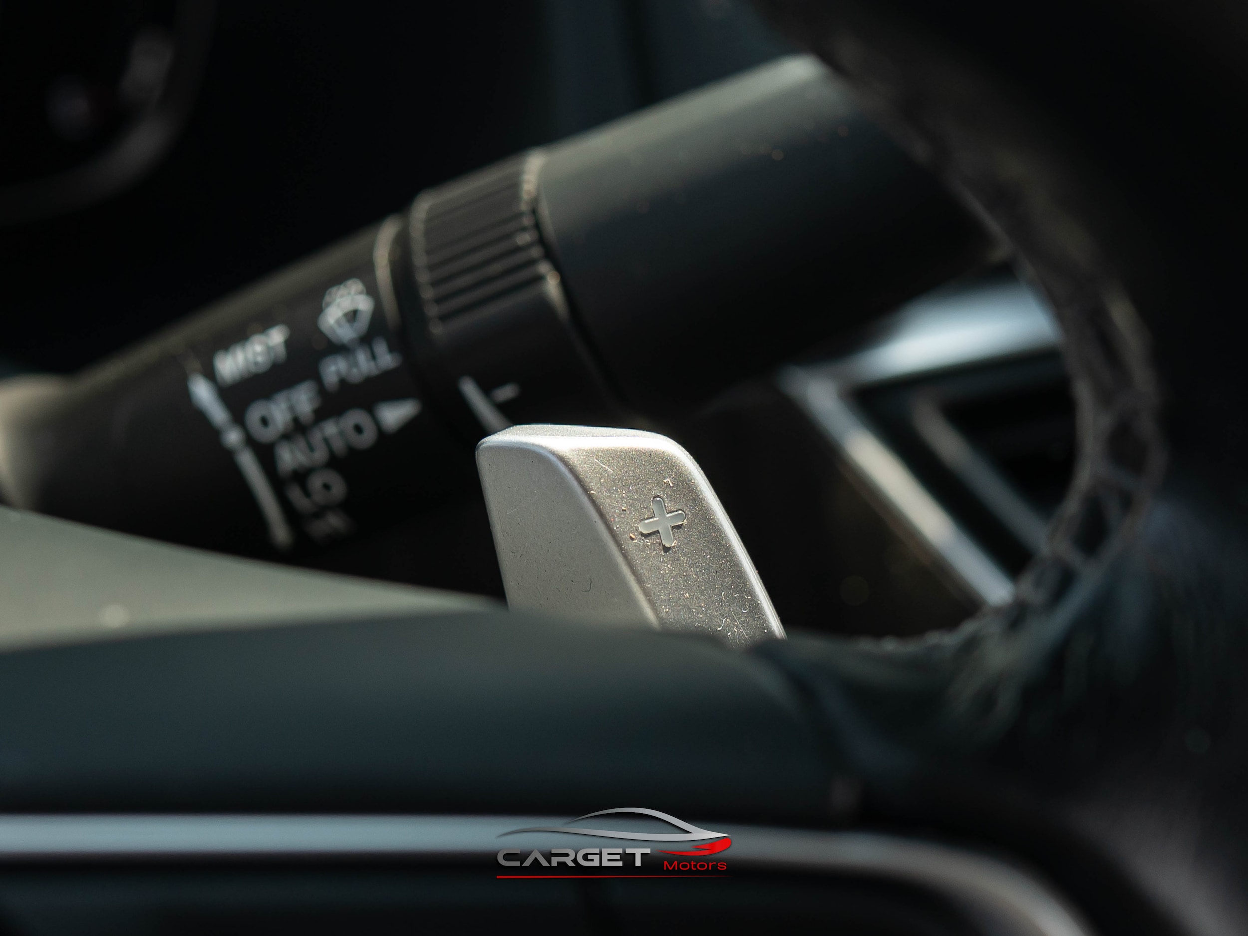 Vehicle image 25 of 49