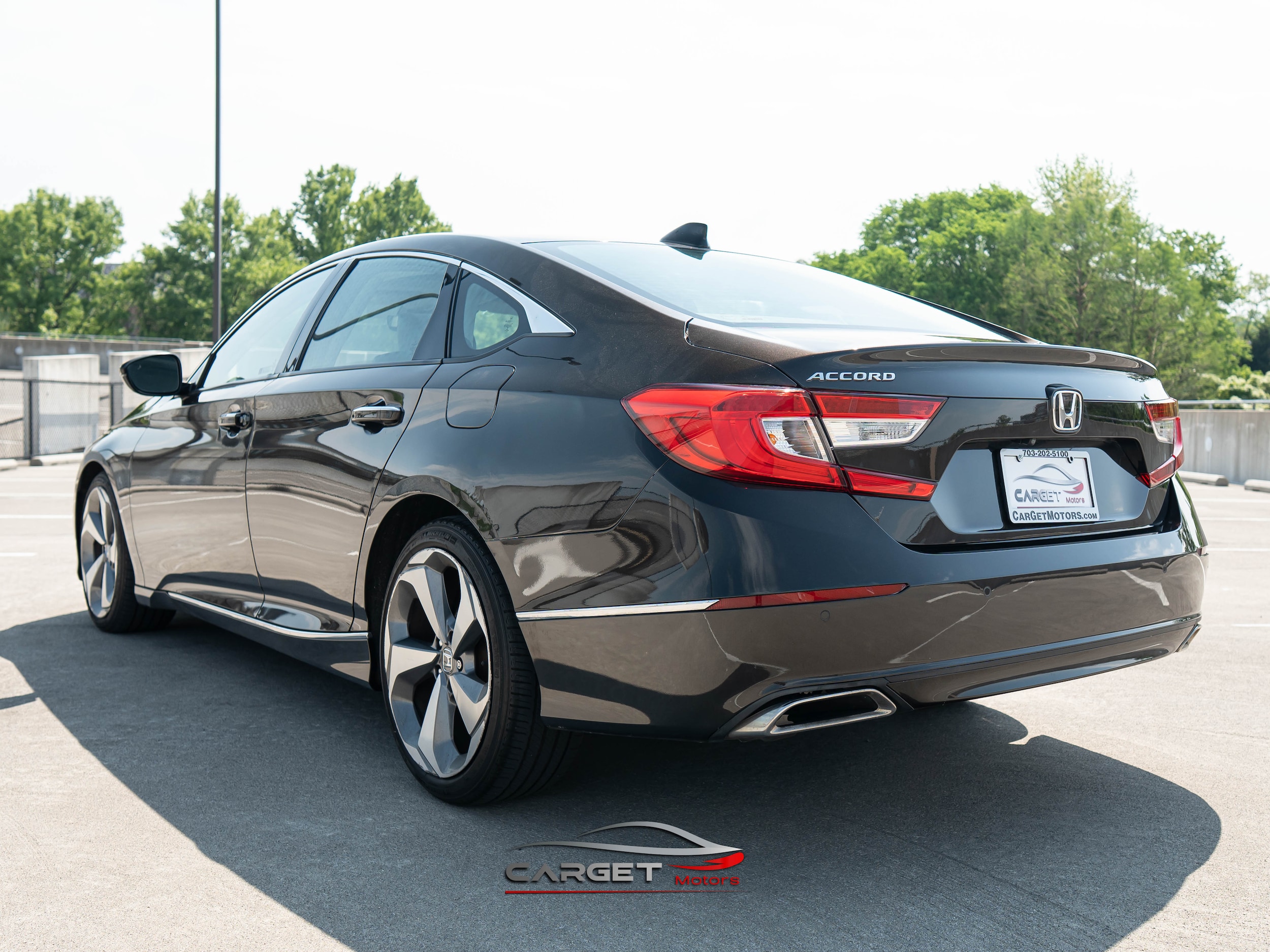 Vehicle image 6 of 49