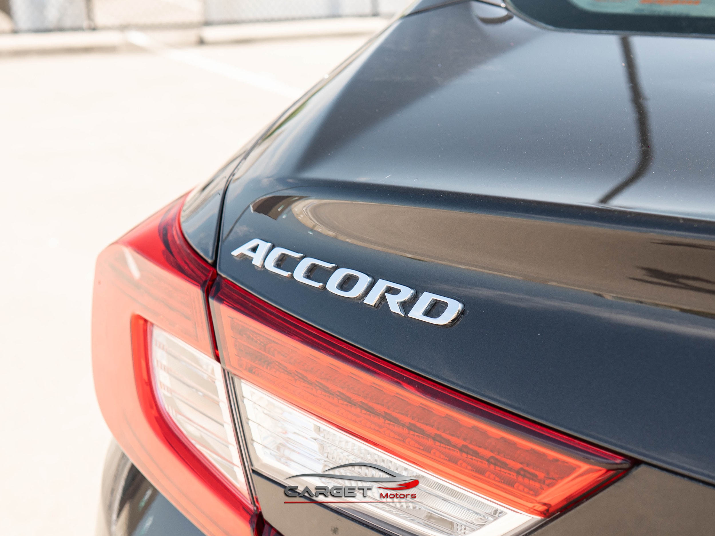 Vehicle image 43 of 49