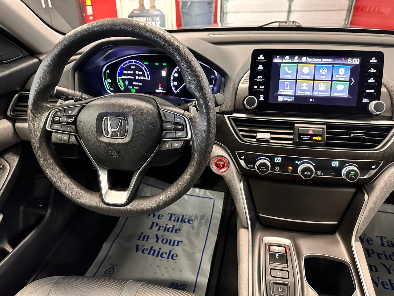 Vehicle image 42 of 50