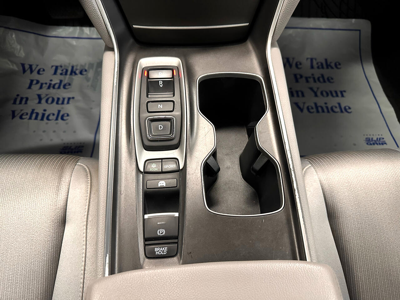 Vehicle image 44 of 50