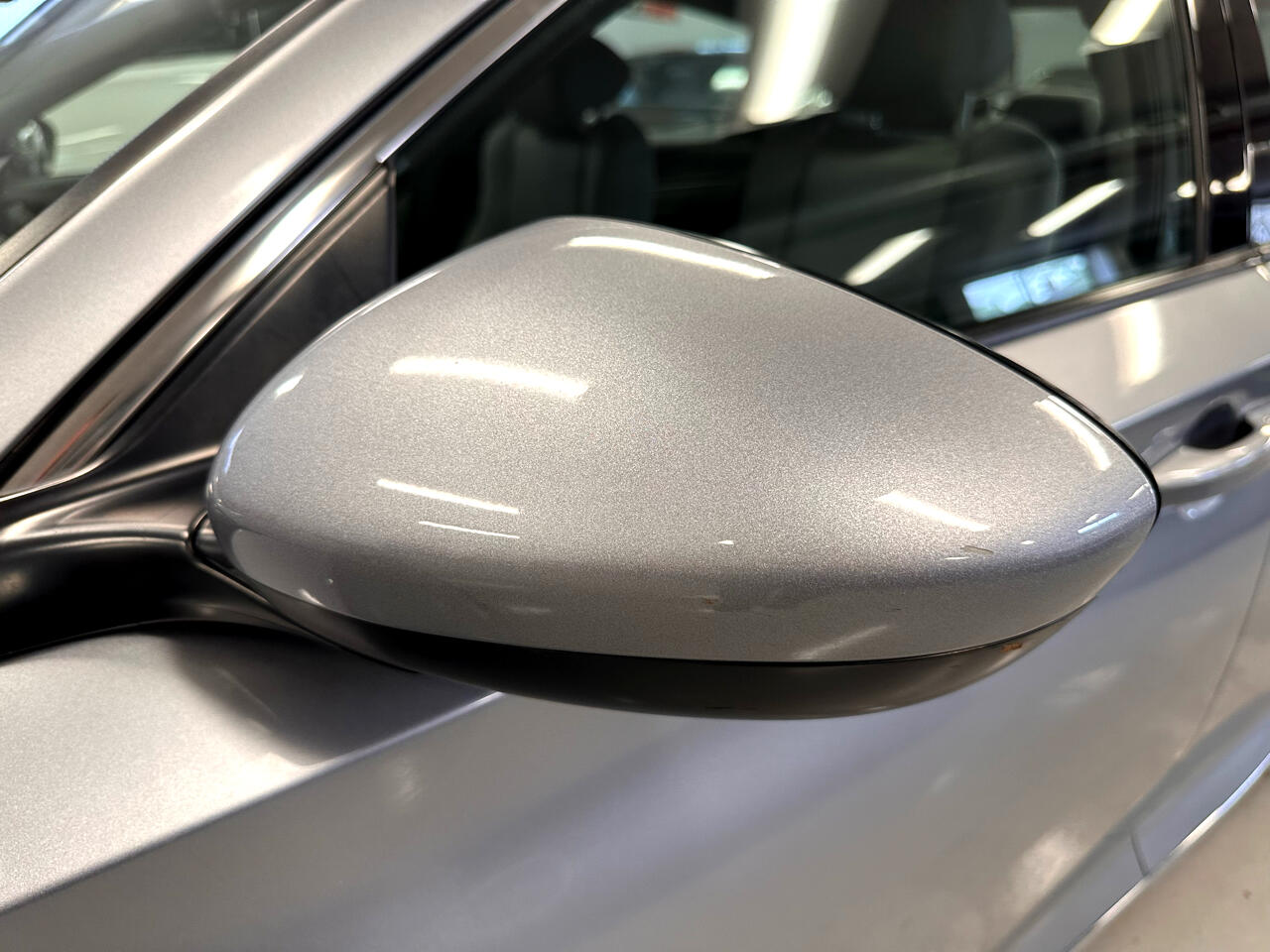 Vehicle image 18 of 50
