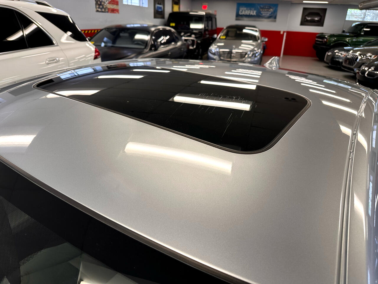 Vehicle image 19 of 50
