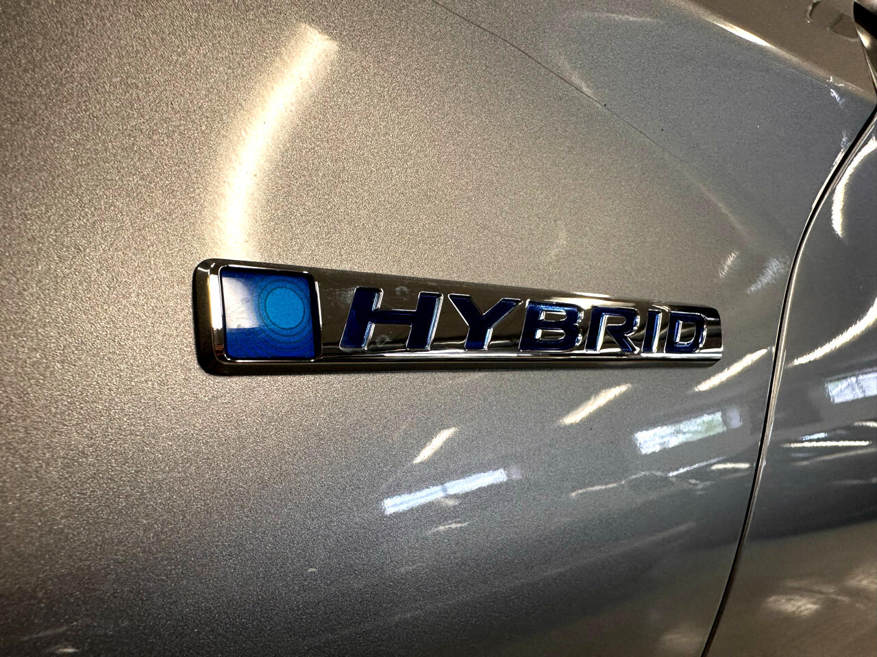 Vehicle image 17 of 50