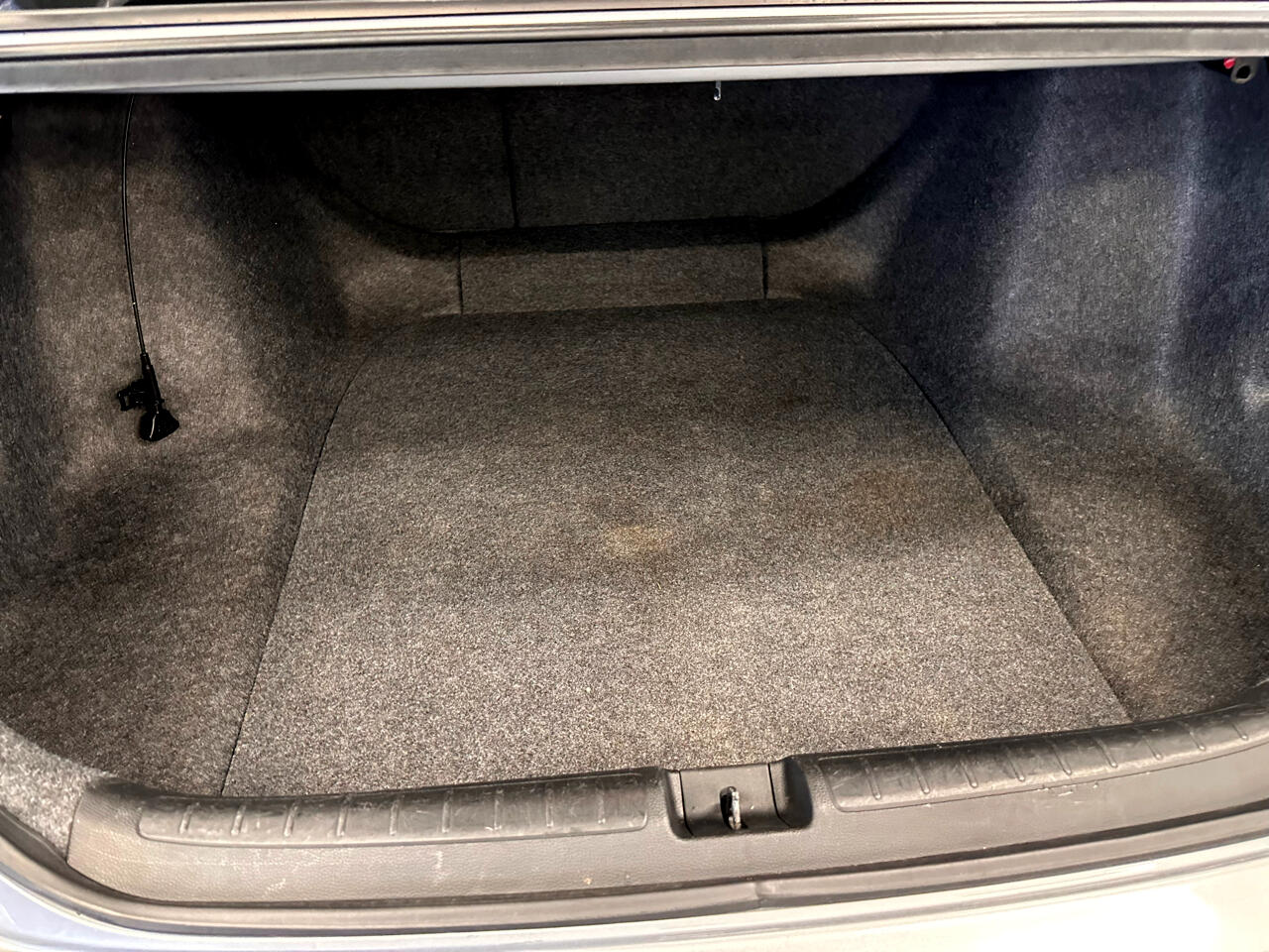 Vehicle image 13 of 50