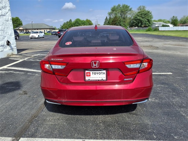 Vehicle image 6 of 26