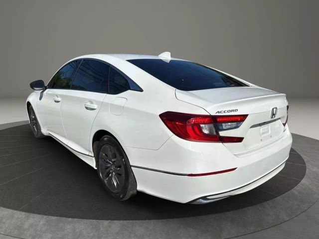 Vehicle image 7 of 31