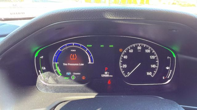 Vehicle image 16 of 31