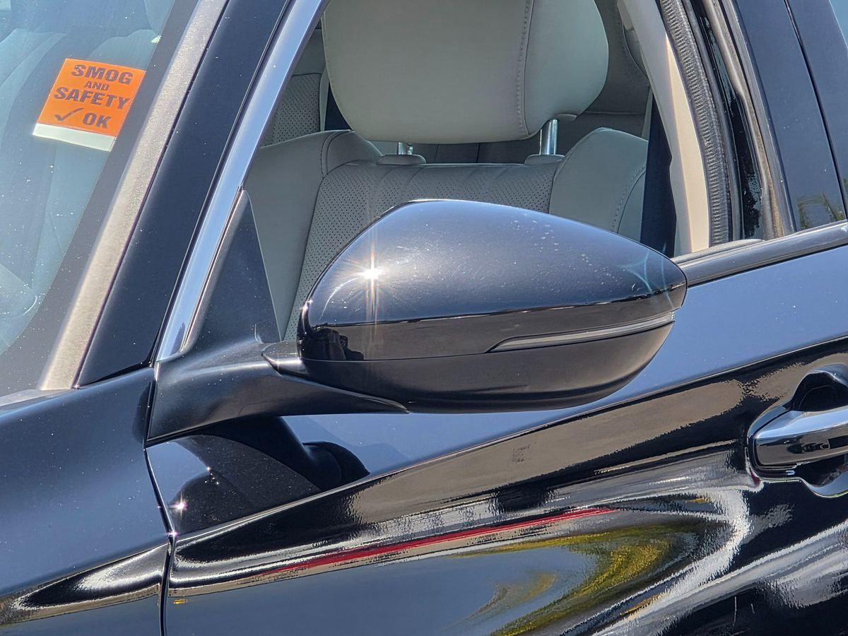 Vehicle image 12 of 48