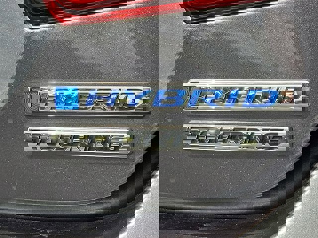 Vehicle image 7 of 31