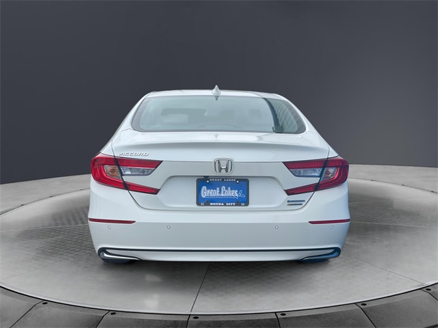 Vehicle image 6 of 16