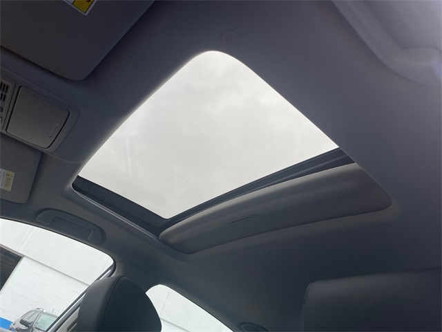Vehicle image 16 of 16