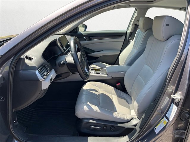 2018 Honda Accord EX-L 1.5T Image 11 of 17