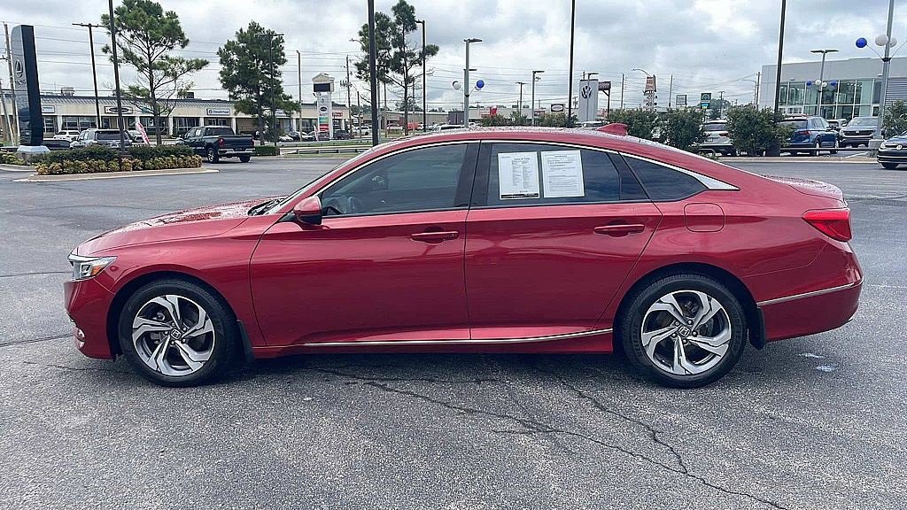2018 Honda Accord EX-L Navigation 1.5T Image 6 of 27