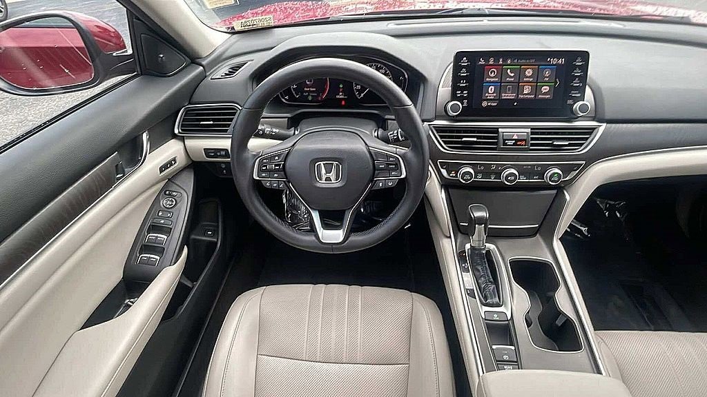 2018 Honda Accord EX-L Navigation 1.5T Image 11 of 27