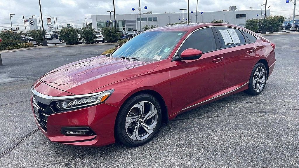 2018 Honda Accord EX-L Navigation 1.5T Image 7 of 27