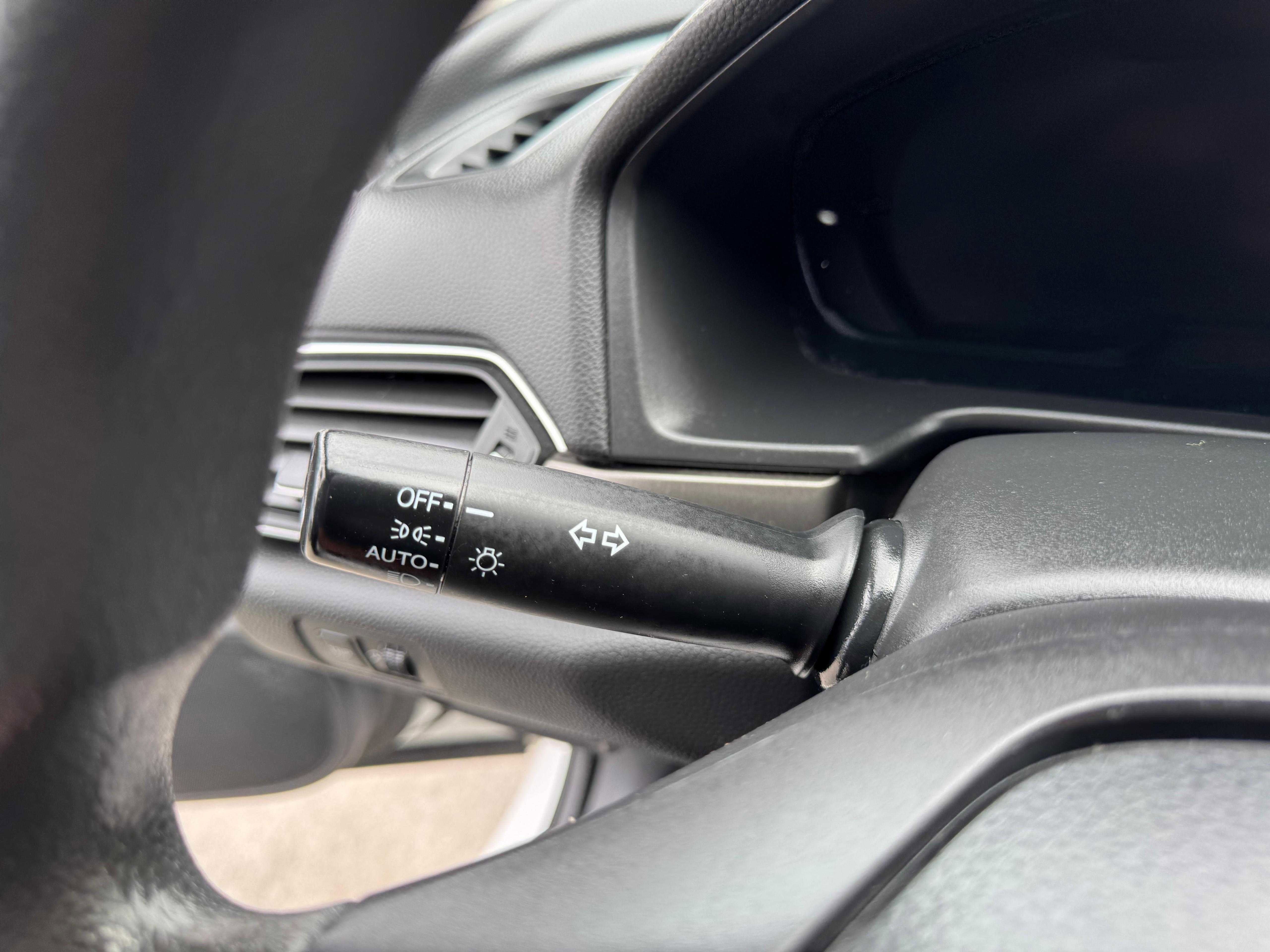 Vehicle image 26 of 59