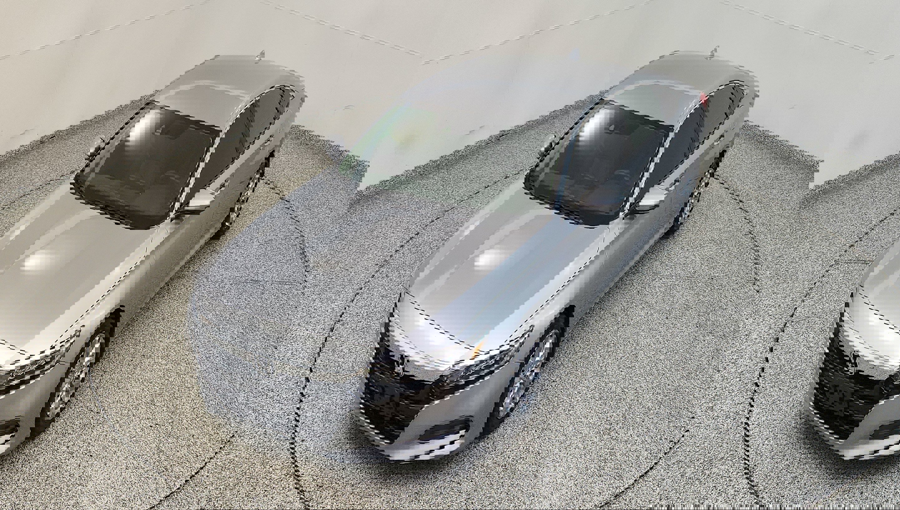 2018 Honda Accord LX 1.5T Image 4 of 32