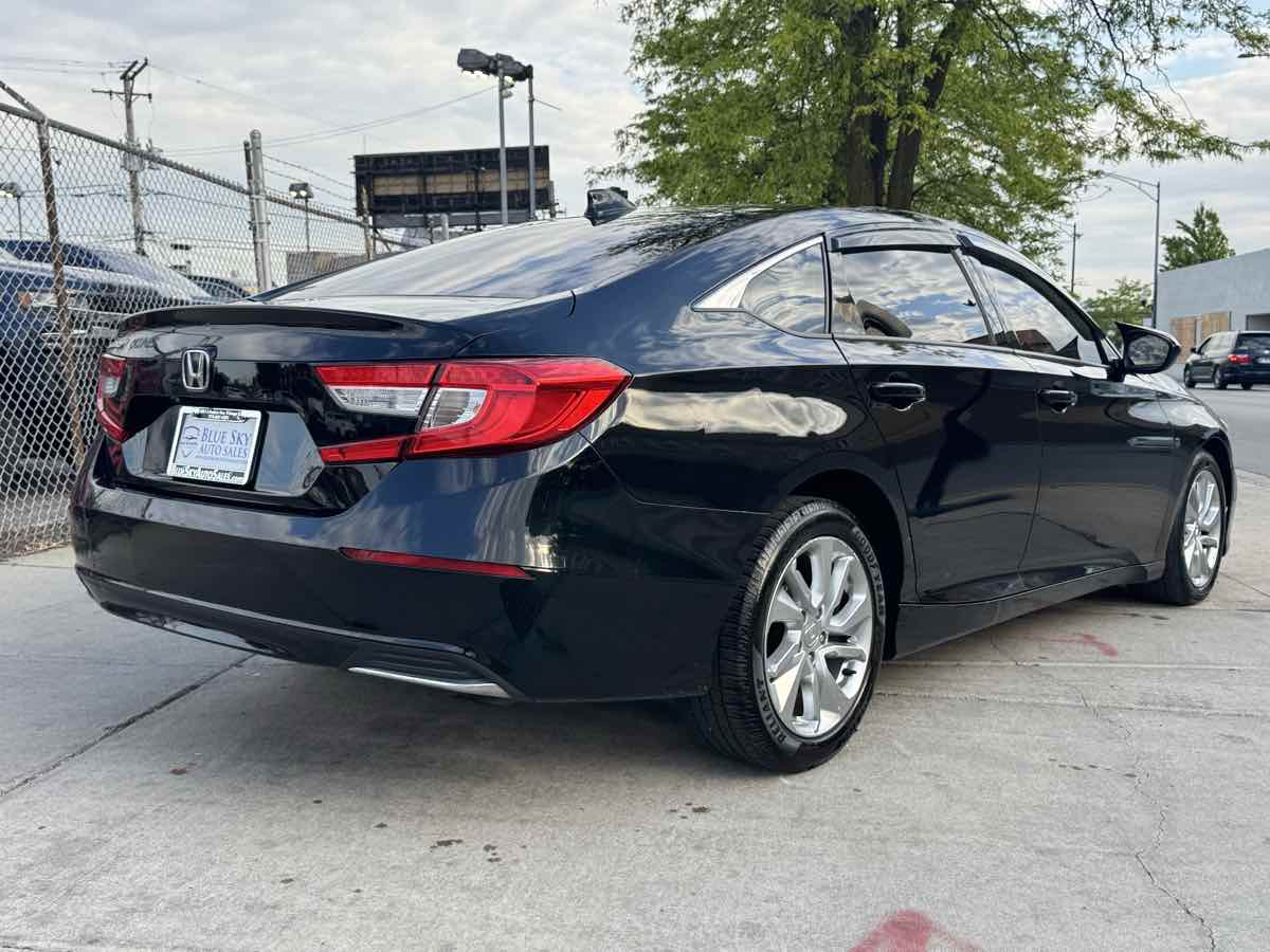 Vehicle image 5 of 36