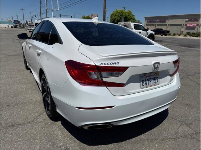 Vehicle image 5 of 14