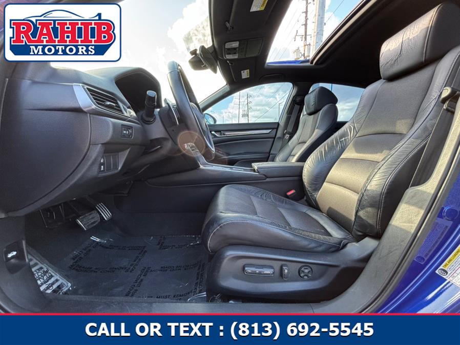 2018 Honda Accord Sport 2.0T Image 22 of 42