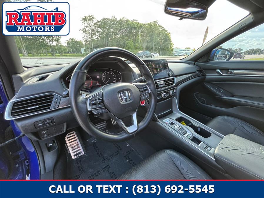 2018 Honda Accord Sport 2.0T Image 28 of 42