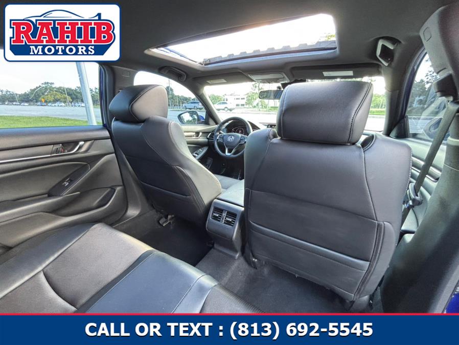 2018 Honda Accord Sport 2.0T Image 23 of 42