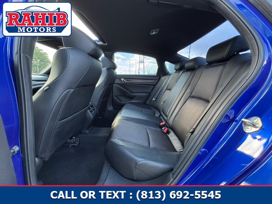2018 Honda Accord Sport 2.0T Image 20 of 42