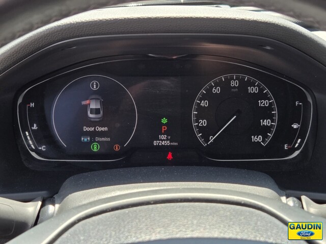 Vehicle image 18 of 25