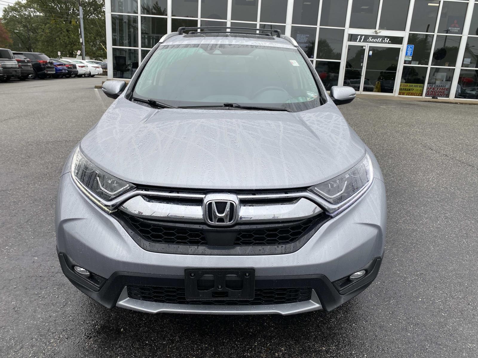 2018 Honda CR-V EX-L Image 2 of 28