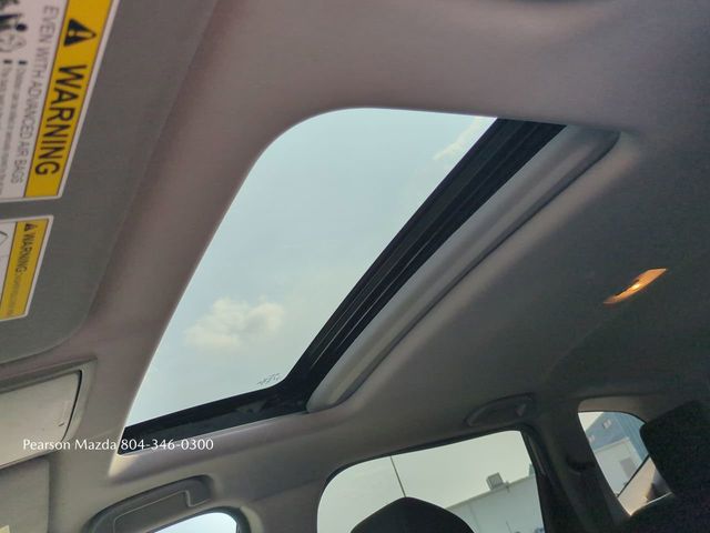 Vehicle image 20 of 29