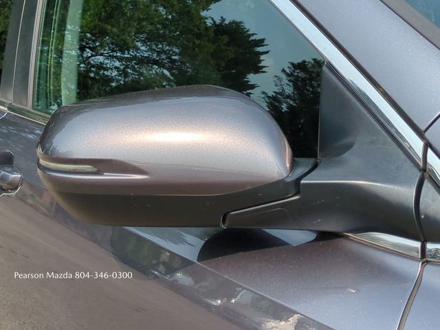 Vehicle image 12 of 29