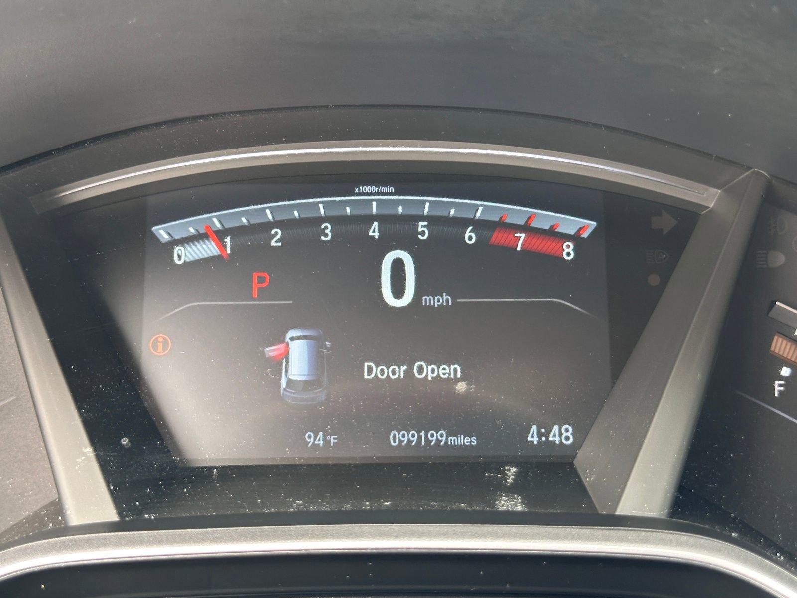 Vehicle image 14 of 21