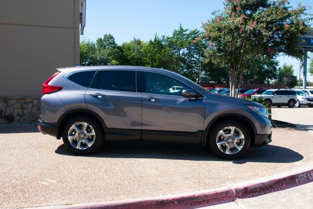 Vehicle image 7 of 47