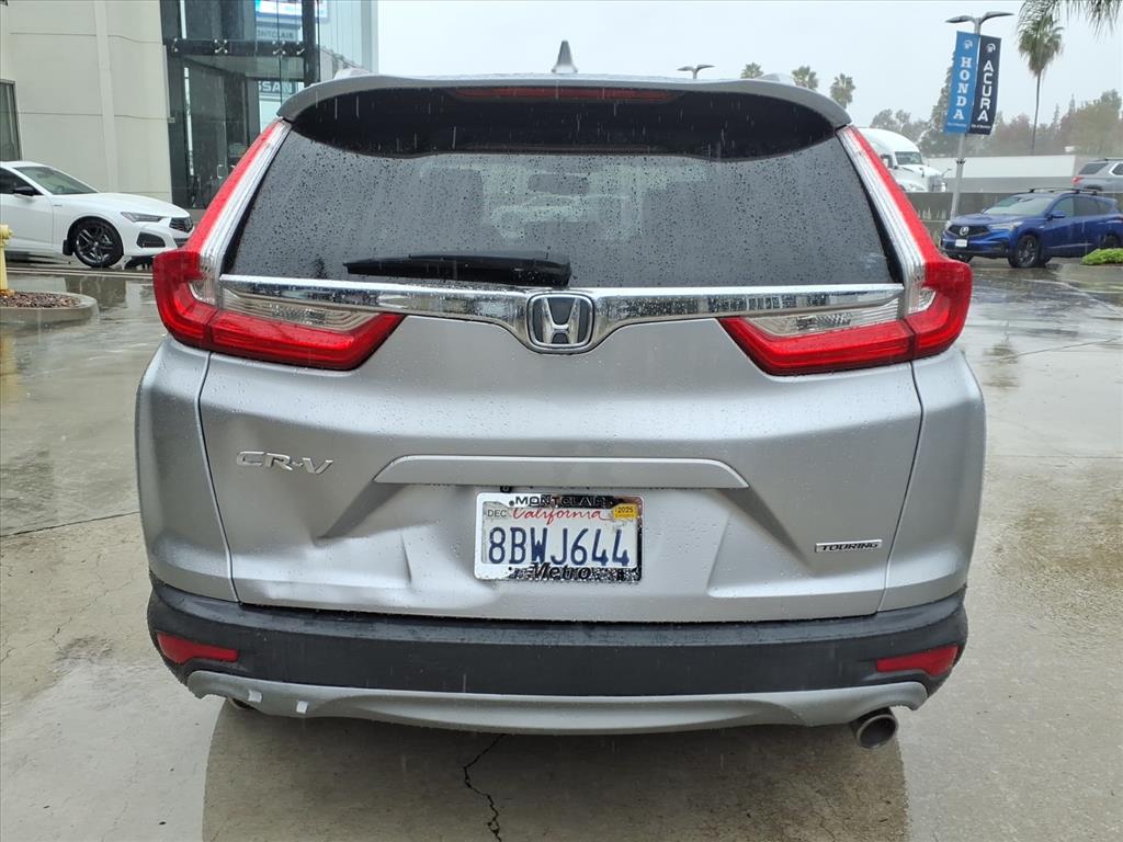 2018 Honda CR-V Touring Image 10 of 26