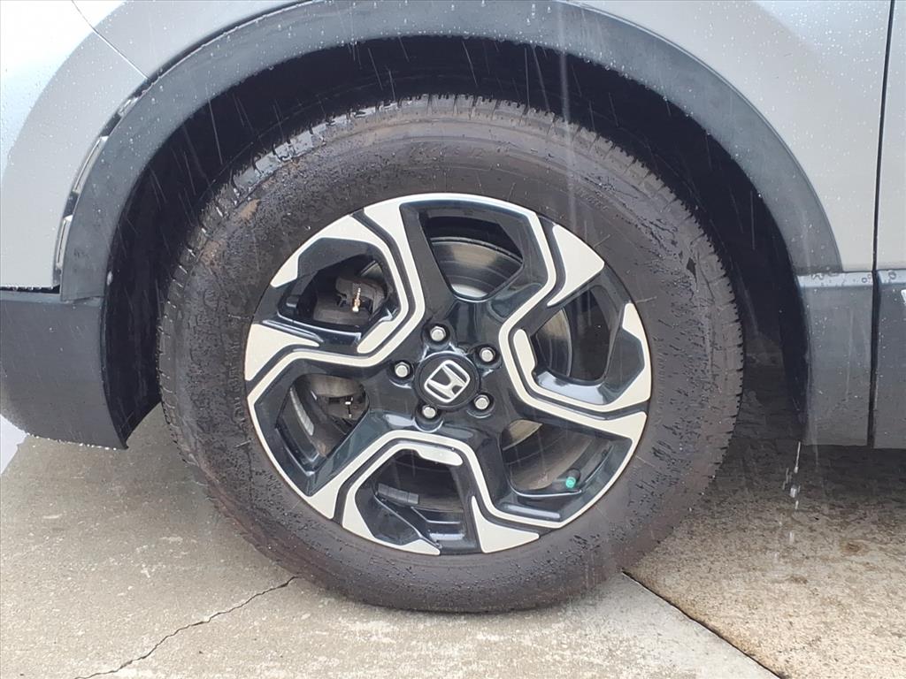 2018 Honda CR-V Touring Image 8 of 26