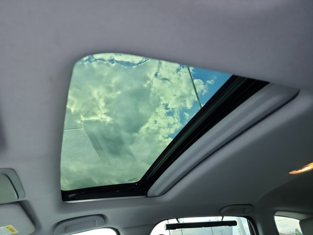 Vehicle image 27 of 27