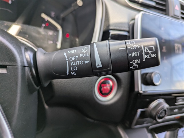 Vehicle image 19 of 45