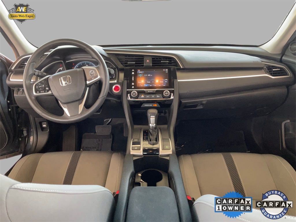 Vehicle image 28 of 57