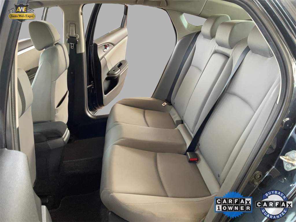 Vehicle image 14 of 57
