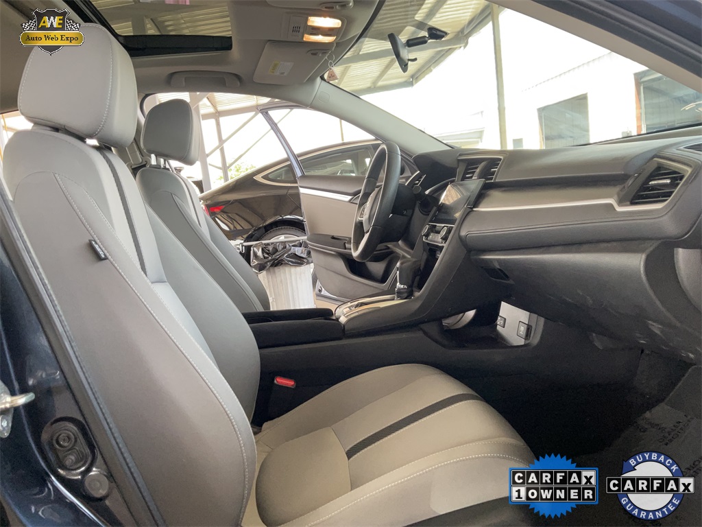 Vehicle image 21 of 57