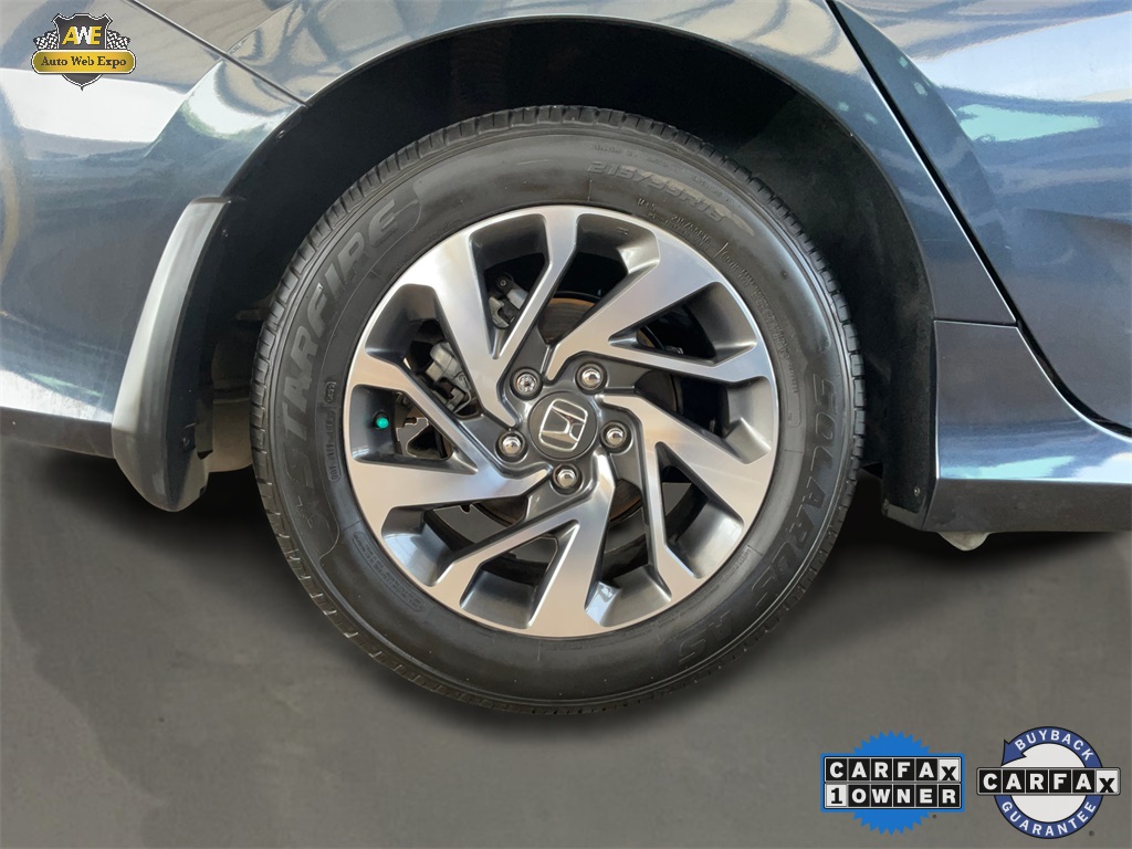 Vehicle image 52 of 57