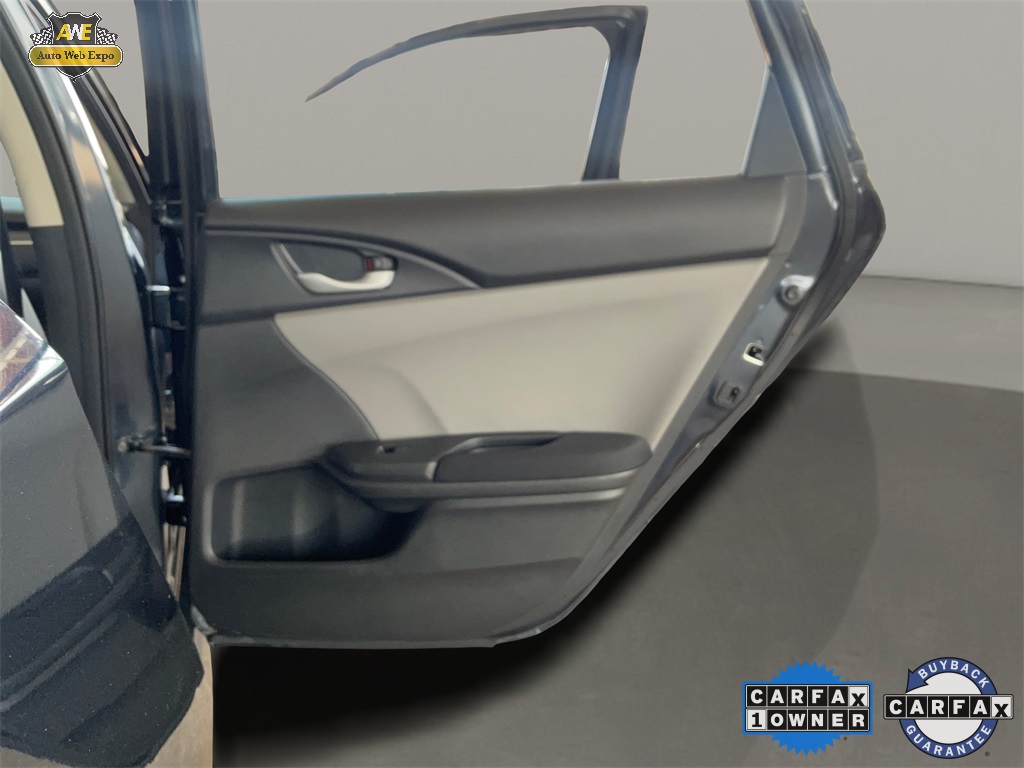 Vehicle image 15 of 57