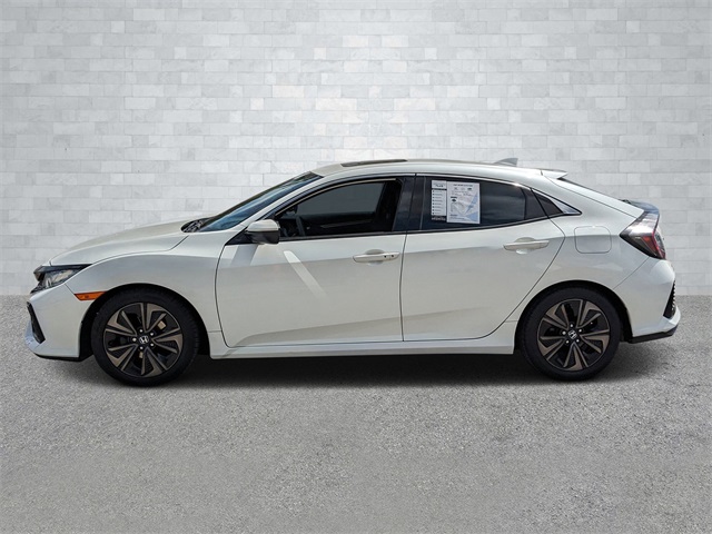 Vehicle image 9 of 26