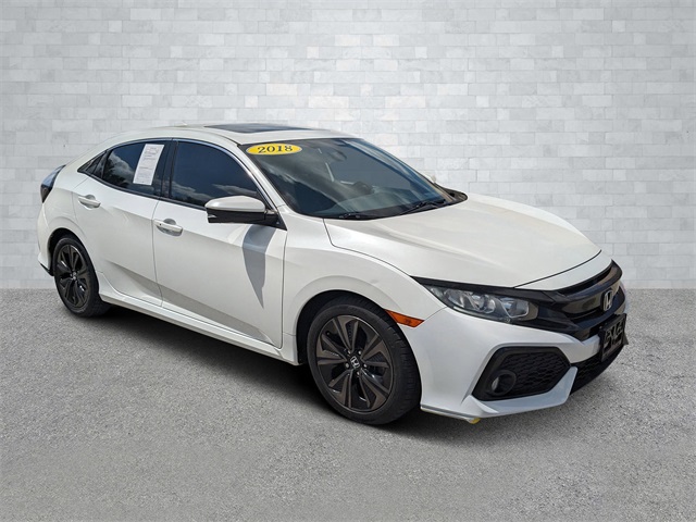 Vehicle image 3 of 26